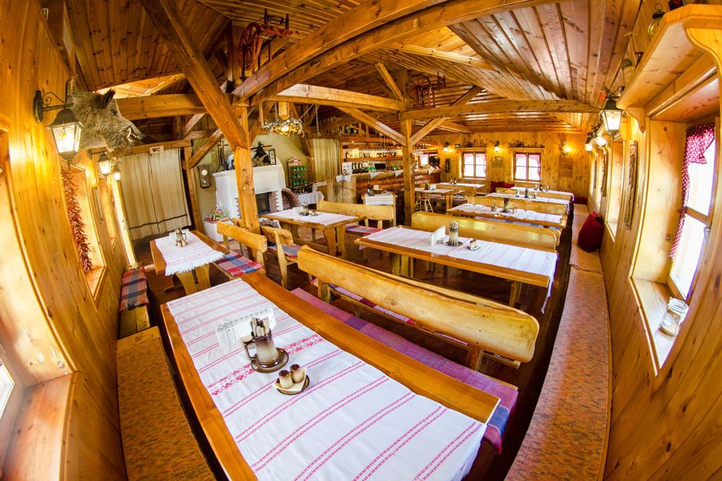 Hotel Sachticka Banska Bystrica Ngoại thất bức ảnh