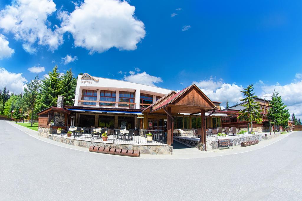 Hotel Sachticka Banska Bystrica Ngoại thất bức ảnh