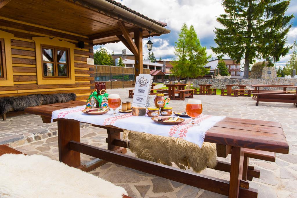 Hotel Sachticka Banska Bystrica Ngoại thất bức ảnh